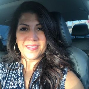 Meet your Posher, Bexaida